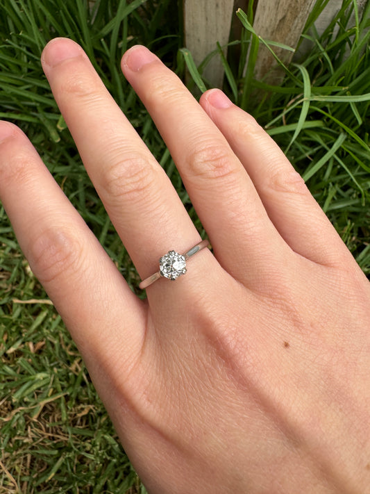Vintage platinum 0.90ct old mine cut diamond solitaire ring