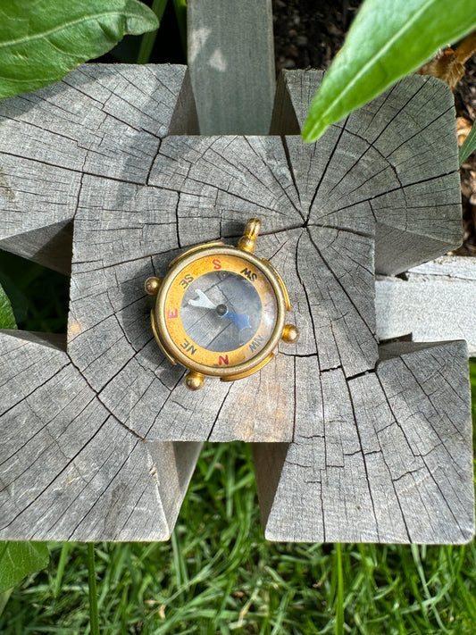 Antique 9ct yellow gold compass pendant