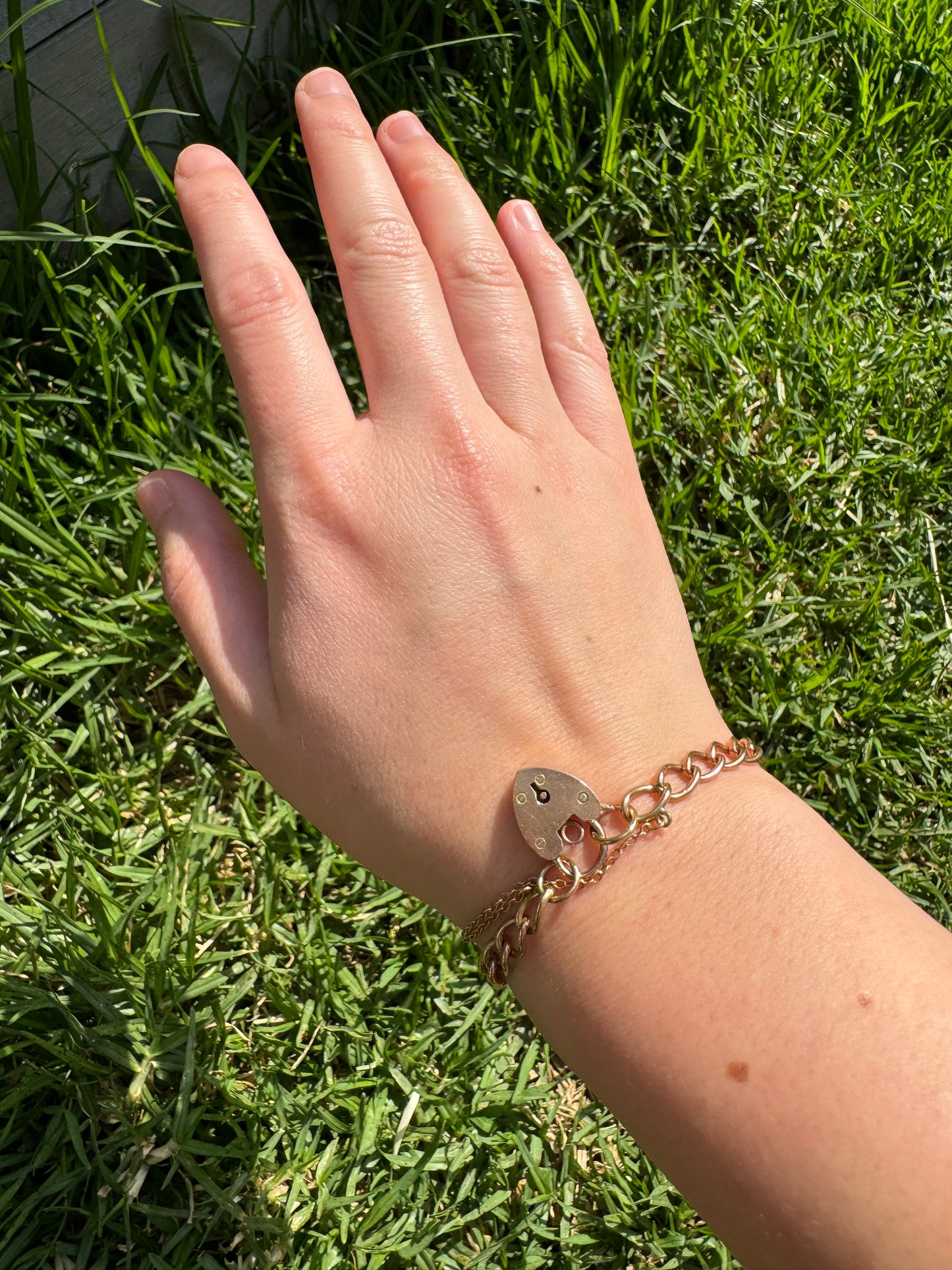 Vintage 9ct rosy yellow gold curb link bracelet with heart padlock clasp, 15cm / 5.9 inches long