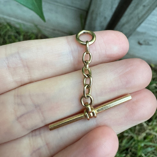 Vintage 9ct yellow gold t-bar with extra gold links