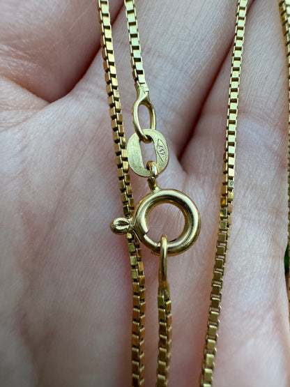 Vintage Italian 10ct yellow gold box chain, 39.5cm / 15.55 inches long