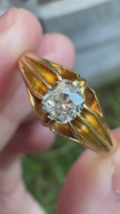 Antique 18ct gold old mine cut diamond belcher ring