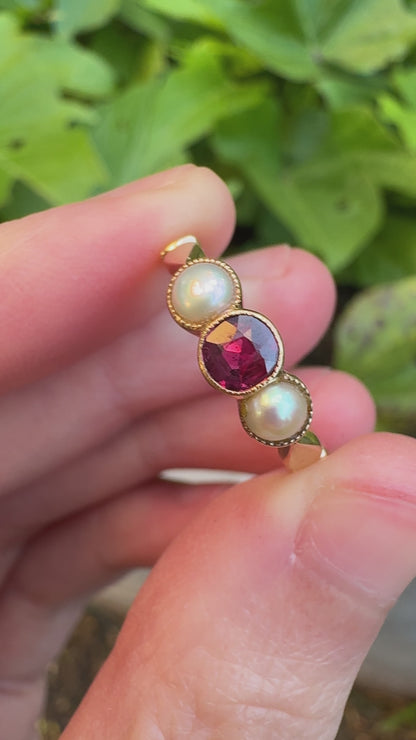 Vintage 18ct yellow gold 0.2ct ruby and pearl ring