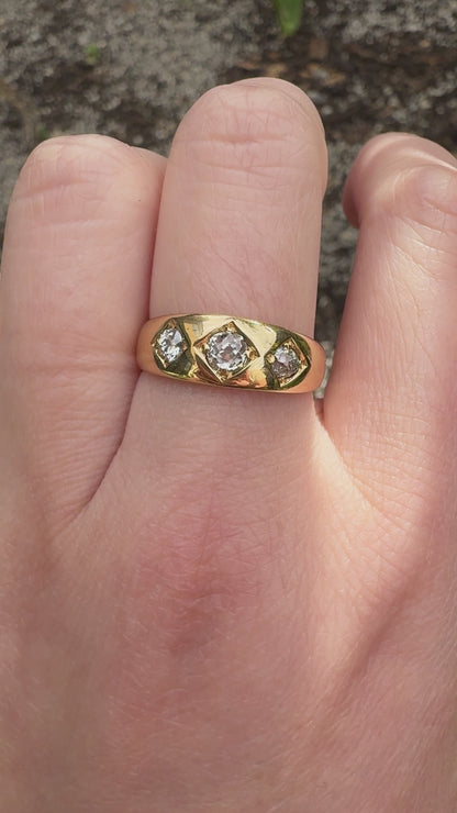 Vintage 18ct yellow gold 0.6ct TCW three stone old mine cut diamond gypsy ring