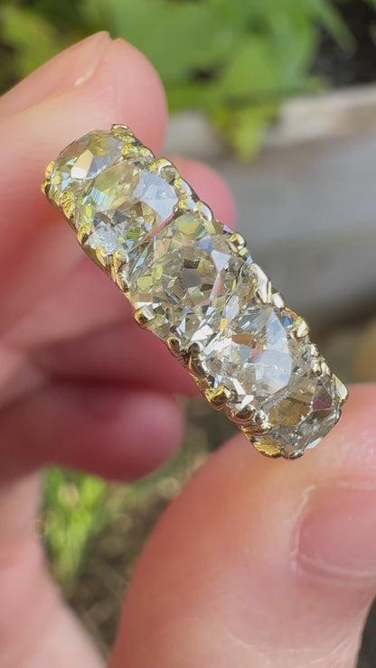Antique 18ct yellow gold five stone 1.7ct TCW old mine cut diamond ring