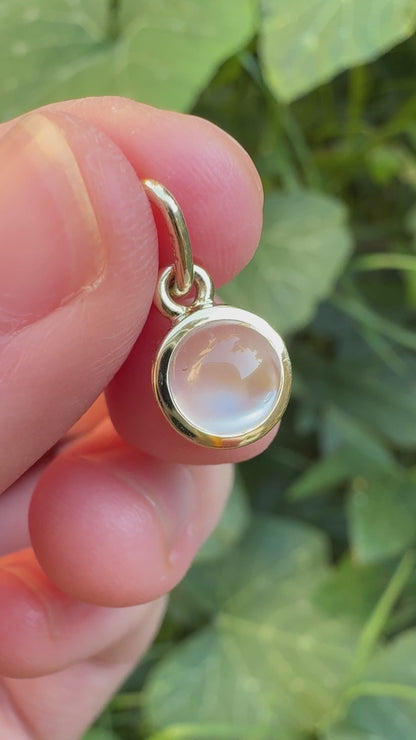 Custom handmade recycled 9ct yellow gold 1.31ct moonstone cabochon bezel set pendant