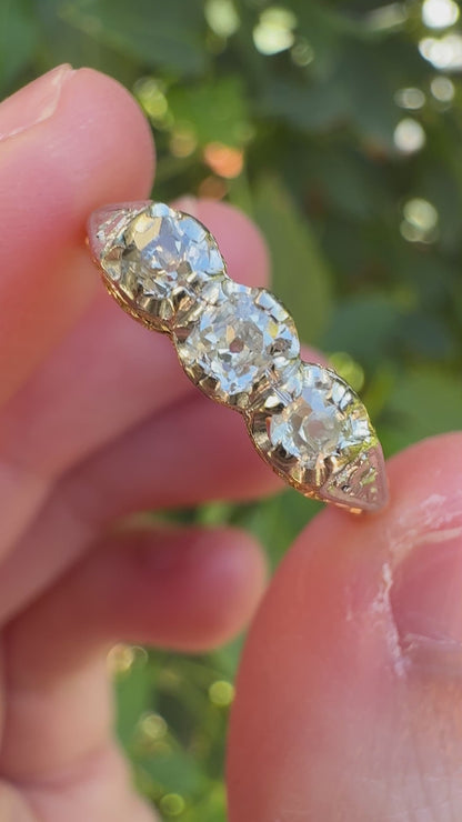 Vintage 18ct yellow gold three stone 0.3ct TCW old mine cut diamond ring