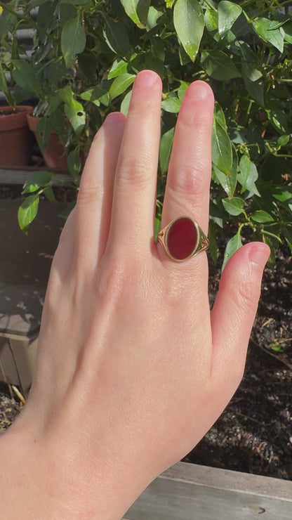Antique Victorian 15ct yellow gold carnelian signet ring