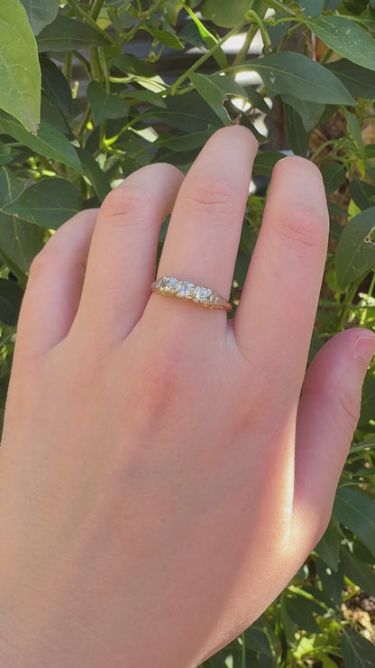 Vintage 18ct yellow gold three stone 0.3ct TCW old mine cut diamond ring