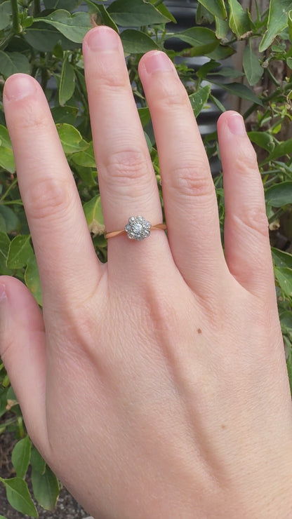 Antique 18ct yellow gold 0.4ct TCW old mine cut and single cut diamond daisy cluster ring
