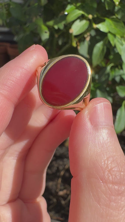 Antique Victorian 15ct yellow gold carnelian signet ring