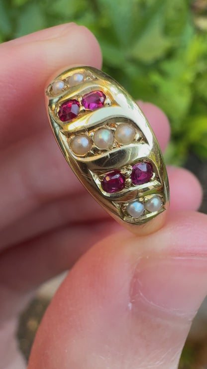 Antique Victorian 15ct yellow gold ruby and seed pearl ring